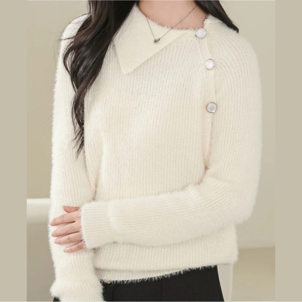 Belleza Republic Cream Fuzzy Knit Sweater Asymmetrical Collar Pearl Button Small